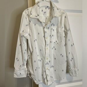 Gap Boys Size Small Button Down penguin shirt